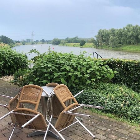 Thuiskomen, Genieten Aan Het Water Maaseik Kültér fotó